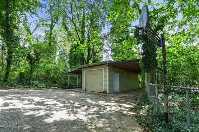 716 Stokeswood Avenue SE 2B, Atlanta, GA 30313