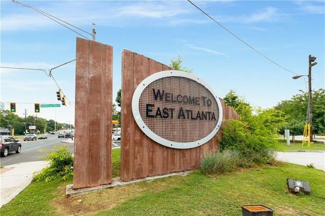 716 Stokeswood Avenue SE 2B, Atlanta, GA 30313
