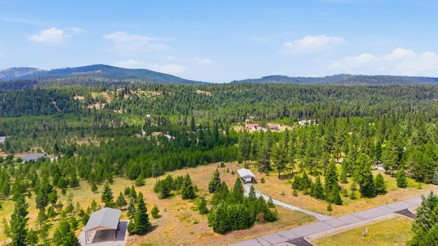 672 Panorama Dr, Newport, WA 99156
