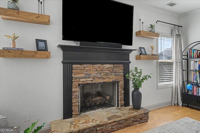 13 Woodland Cove NW, Cartersville, GA 30121