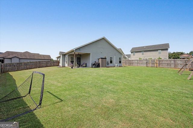13 Woodland Cove NW, Cartersville, GA 30121