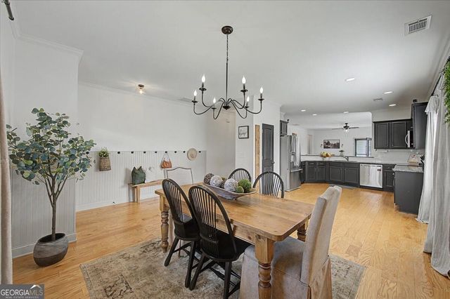 13 Woodland Cove NW, Cartersville, GA 30121