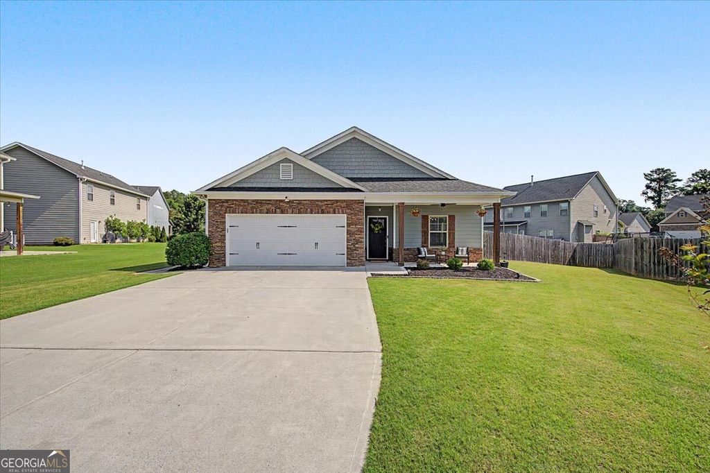 13 Woodland Cove NW, Cartersville, GA 30121