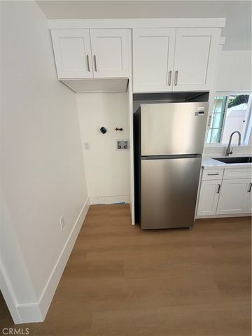 9314 Bryson B, South Gate, CA 90280
