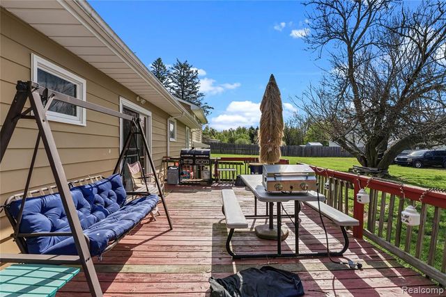6270 E Dodge Road, Mount Morris, MI 48458