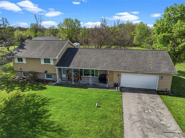 6270 E Dodge Road, Mount Morris, MI 48458