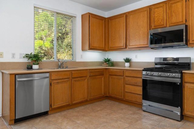 926 Bryce Canyon Ave, Chula Vista, CA 91914