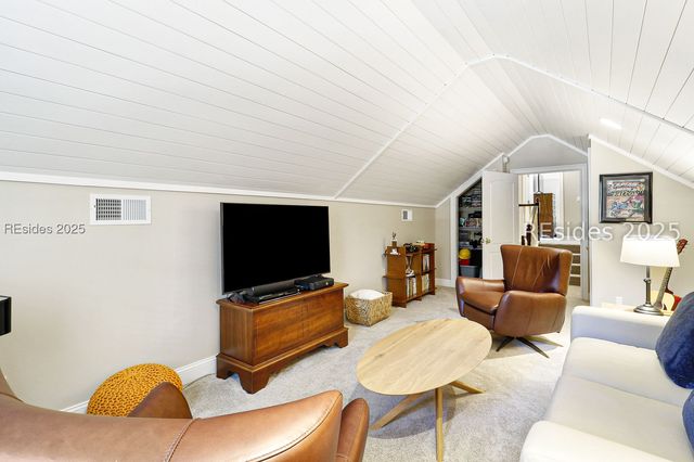 26 Lenora Dr, Hilton Head Island, SC 29926