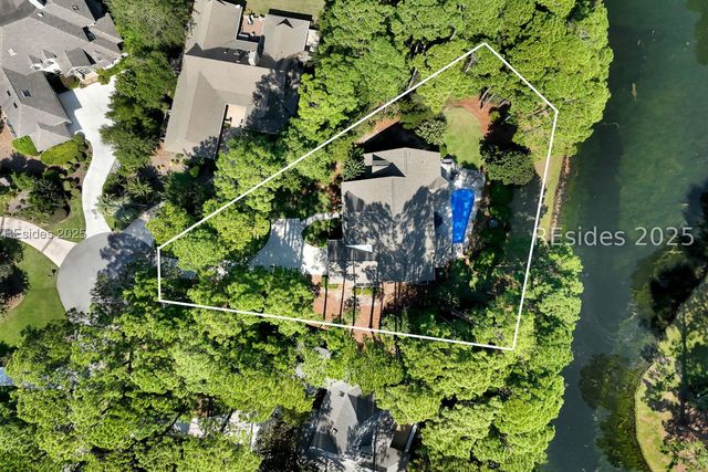 26 Lenora Dr, Hilton Head Island, SC 29926