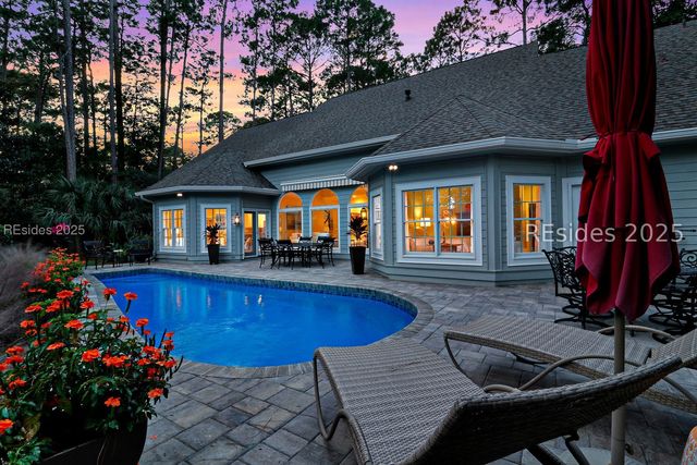 26 Lenora Dr, Hilton Head Island, SC 29926