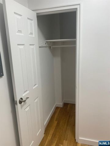 2329 Hudson Terrace C12, Fort Lee, NJ 07024