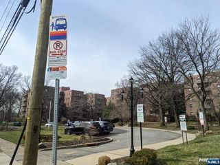 2329 Hudson Terrace C12, Fort Lee, NJ 07024