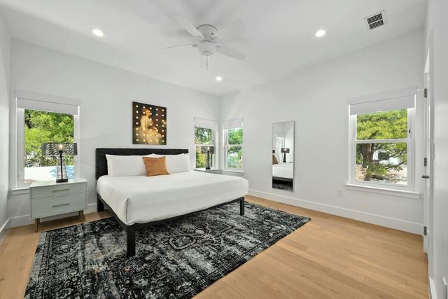 2004 Winsted LN A, Austin, TX 78703