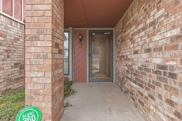 1208 SW 106th Street, Oklahoma City, OK 73170