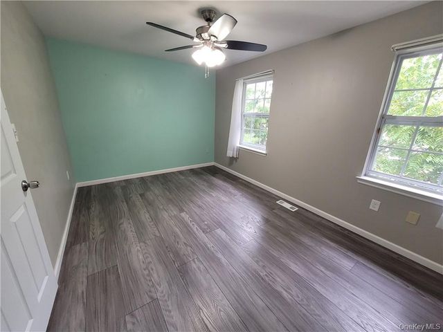 74 Lois Lane, Monroe, NY 10950