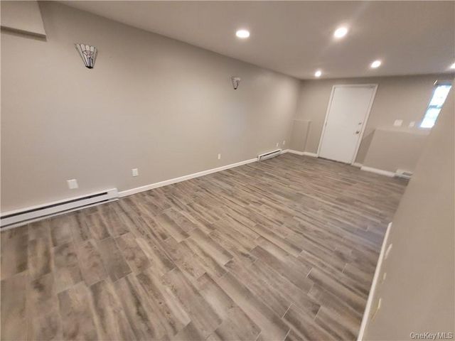 74 Lois Lane, Monroe, NY 10950