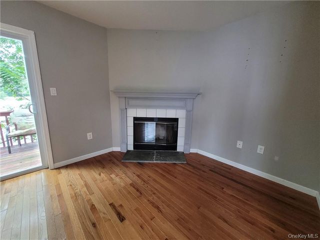 74 Lois Lane, Monroe, NY 10950