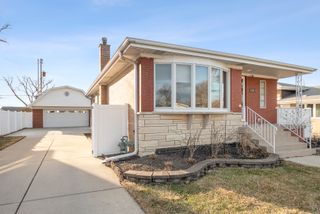 10124 Maple Avenue, Oak Lawn, IL 60453