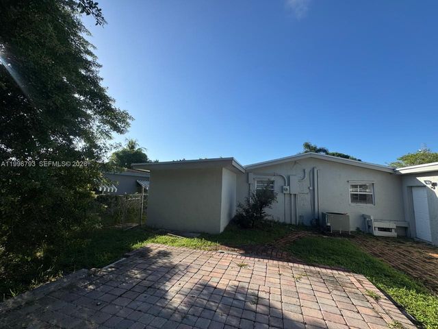 6241 NW 12th St 6241, Sunrise, FL 33313