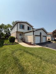 7901 160th Street, Tinley Park, IL 60477