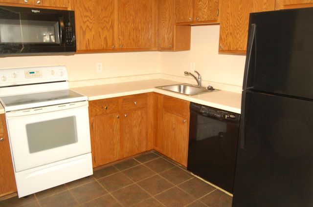1887 Silver Bell Road 318, Eagan, MN 55122