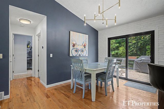 1210 Palmer Court, Grand Rapids, MI 49505