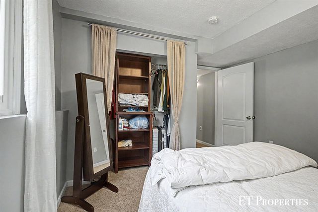 1210 Palmer Court, Grand Rapids, MI 49505