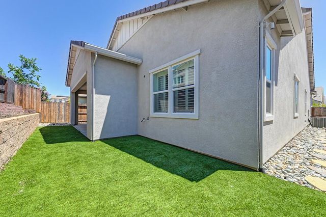 301 Gleam Pl, Roseville, CA 95747