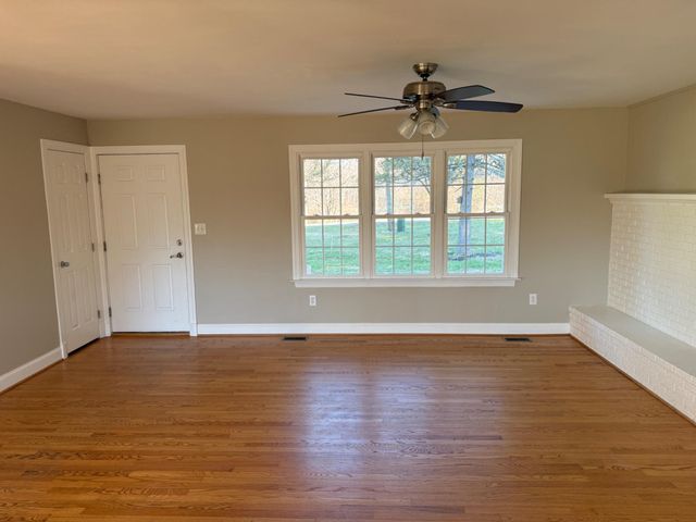 3235 OLD LIBERTY RD, New Windsor, MD 21776