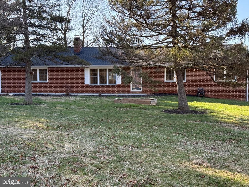 3235 OLD LIBERTY RD, New Windsor, MD 21776