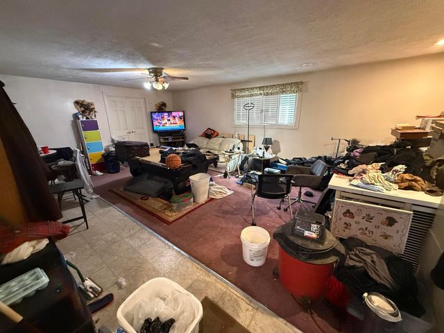 2827 E 6th Avenue, Columbus, OH 43219