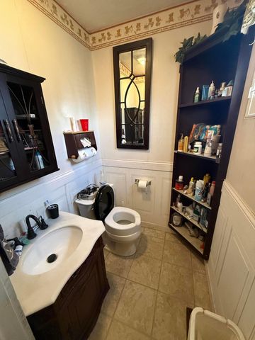 2827 E 6th Avenue, Columbus, OH 43219