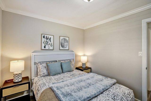 13921 13921 Tahiti Rd, San Leandro, CA 94577