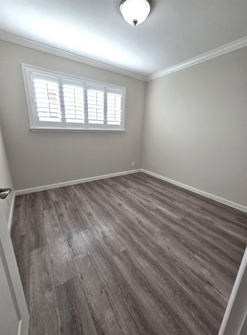 13921 13921 Tahiti Rd, San Leandro, CA 94577