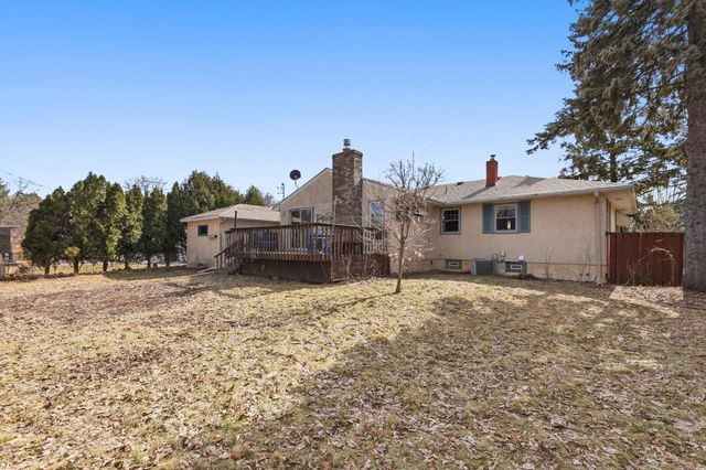 2565 Martin Way, White Bear Lake, MN 55110