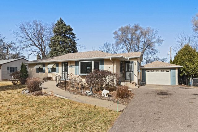 2565 Martin Way, White Bear Lake, MN 55110