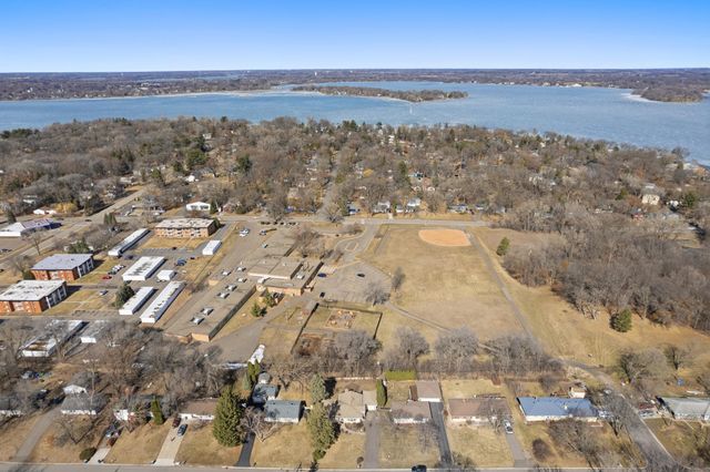 2565 Martin Way, White Bear Lake, MN 55110