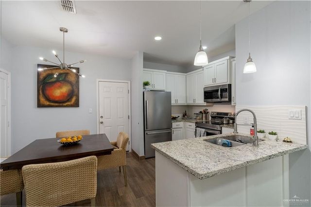 1609 Coyote, Edinburg, TX 78541