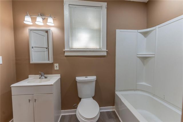 5002 Park Avenue, Forest Park, GA 30297