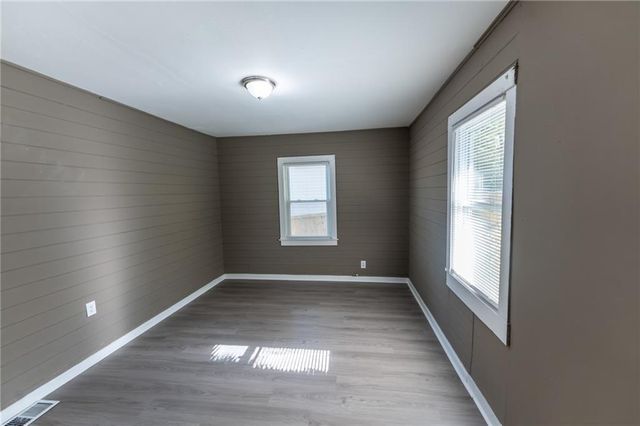 5002 Park Avenue, Forest Park, GA 30297