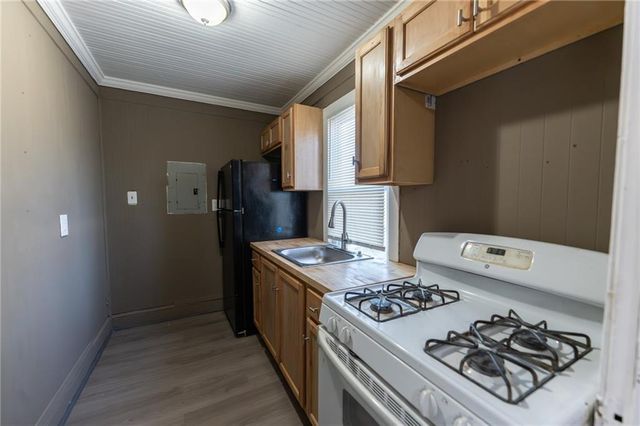 5002 Park Avenue, Forest Park, GA 30297