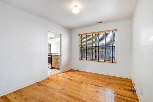 809 Wellesley Drive NE, Albuquerque, NM 87106