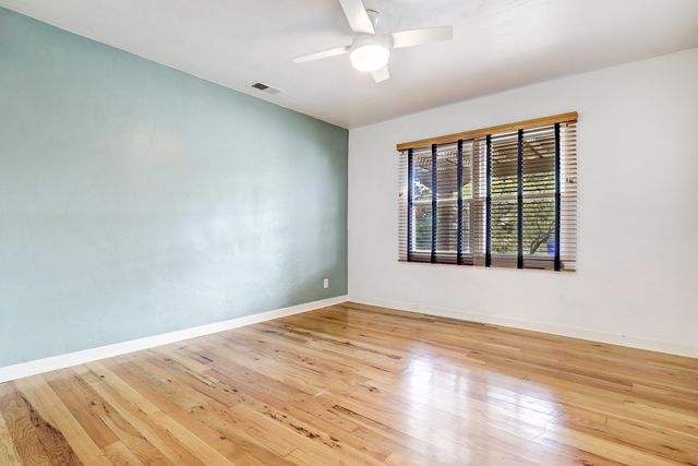 809 Wellesley Drive NE, Albuquerque, NM 87106