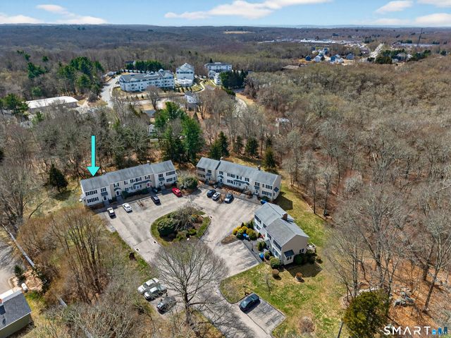 10 Castle Meadow Drive 10, Stonington, CT 06379