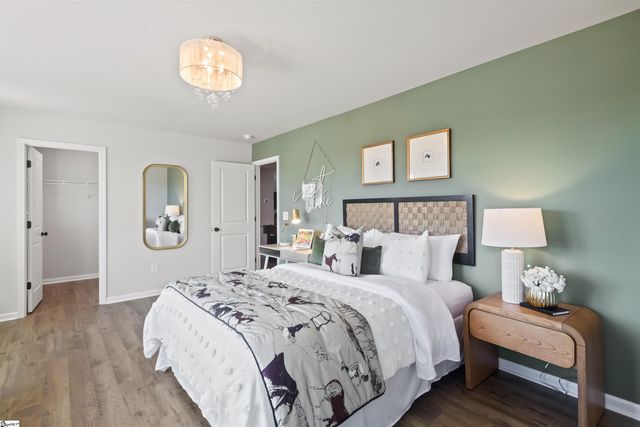 105 Harling Court, Fountain Inn, SC 29644