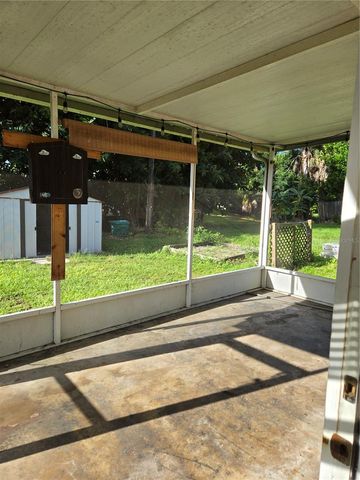 3314 WILLIAMSBURG STREET, Sarasota, FL 34231