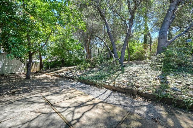 3370 Hacienda Rd, Cameron Park, CA 95682