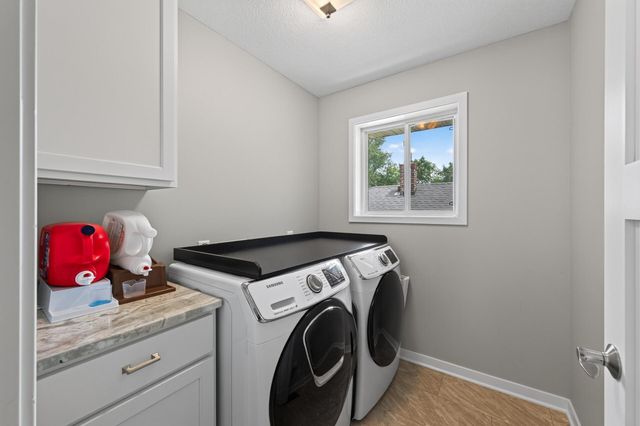 1443 Jefferson Avenue, Saint Paul, MN 55105