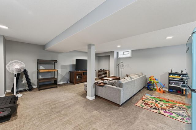 1443 Jefferson Avenue, Saint Paul, MN 55105