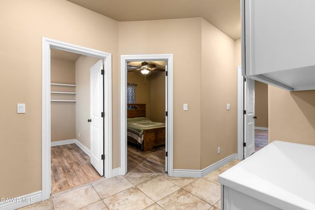 8925 Redwood Boulevard, California City, CA 93505